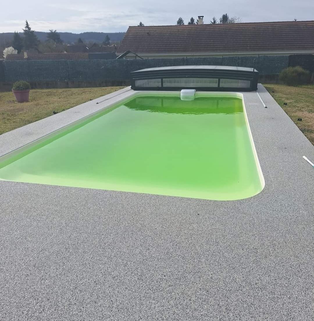 entretien en Normandie piscine Eau Verte